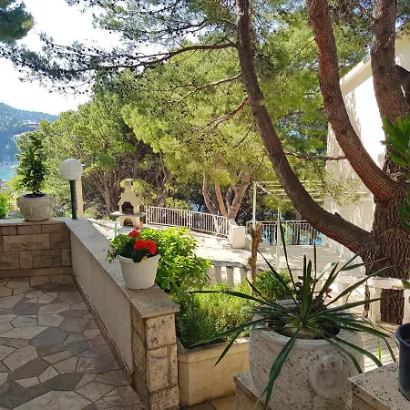 Villa Brela
