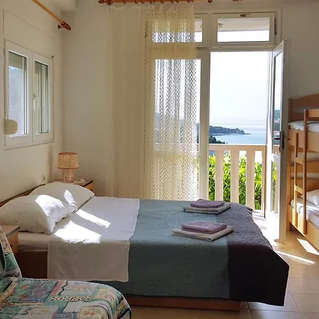 Villa Brela Apartamento *