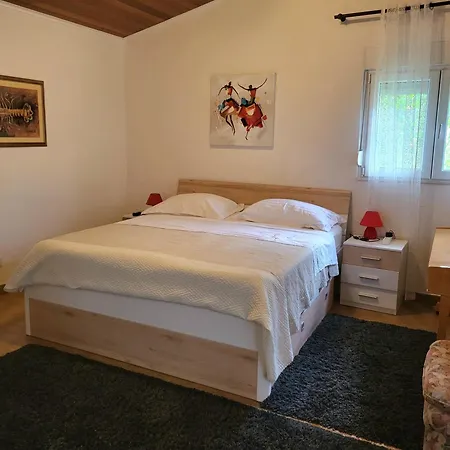 Villa Brela Lägenhet *